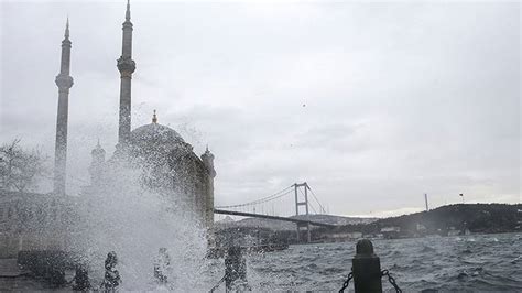 AKOM saat verdi: İstanbul için yağış ve fırtına uyarısı