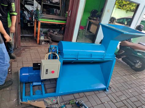 ALAT PEMILAH SAMPAH ORGANIK ANORGANIK DAN LOGAM SECARA OTOMATIS ... - raincitystudios.com