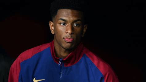 Dilema Balde di Barcelona 2026: Masa Depan Bek Muda Tergantung? - raincitystudios.com