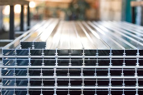 ALU&Art ALÜMİNYUM CEPHE YAPI MİMARİ PROJE DERGİSİ Taş Nedir?. 