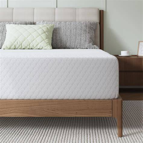 Amazon.com: Memory Foam Mattresses - raincitystudios.com