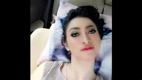 AMEL ALVI MESUM bus ML & gym bugil filter kategori dewasa dengan saat training AI pemburu casting panas trend lebih terupdate image 1