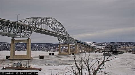 AMI (Connors Point) Cam - Duluth Harbor Cam