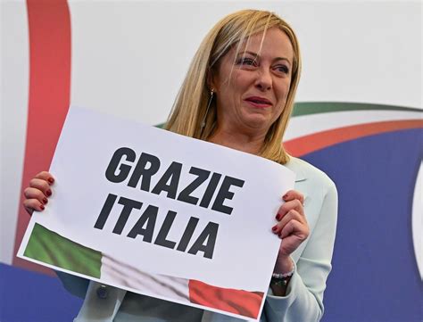 ANÁLISIS | ¿La primera ministra de Italia detendrá los barcos o los barcos la detendrán a ella?