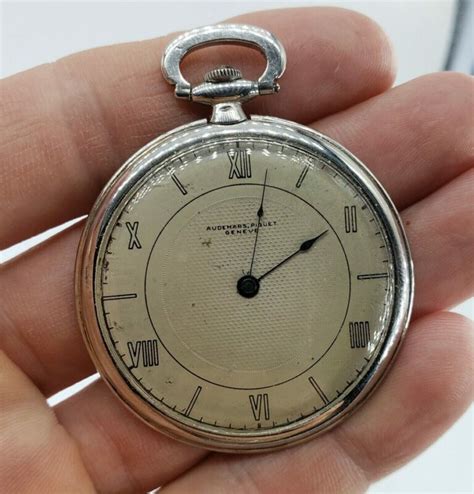 Antique Pocket Watch Collecting Guide - wintechmobiles.com