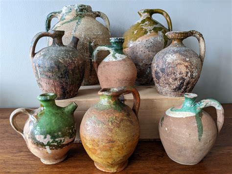 Antique Pottery & Porcelain Marks Identification Guide - muktibox.com