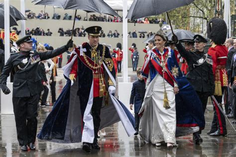 AP PHOTOS: Pageantry, rain herald King Charles’ coronation
