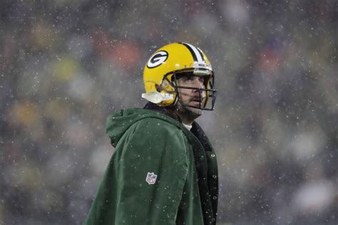 AP source: New York Jets agree on deal to acquire 4-time NFL MVP Aaron Rodgers