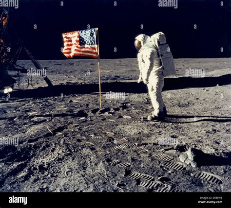 Apollo Moon Landing - AUTHENTIC FOOTAGE - wintechmobiles.com