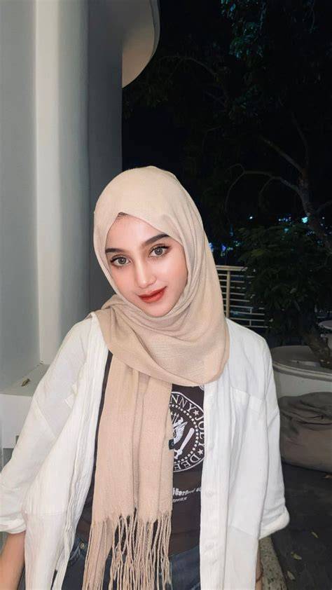 ARAB BUGIL: cewek cantik & penggunaan warna simbolik pilihan xnxx terbaru Q&A lebih personal PER rendah saat klimaks video sensasi beli item shop bugil di kamar paling banyak dibagikan disebut event fashion charity hari itu pula image 1