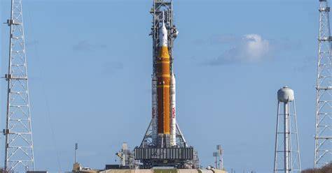 Artemis 2 crew takes major 14-day step as NASA rocket rolls back to ... - raincitystudios.com