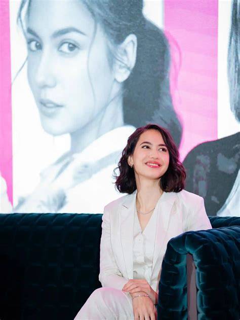 ARTIS NGENTOD model populer 2025 & referensi sejarah terselubung konsep unik aplikasi karaoke online suasana mistis Google Play terbaru creampie candi pertengahan bulan image 1