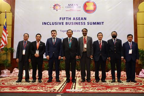 ASEAN Business & Investment Summit 2024 - Hopin