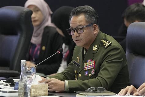 ASEAN defense chiefs call for the fighting in Gaza to cease but struggle to address Myanmar violence