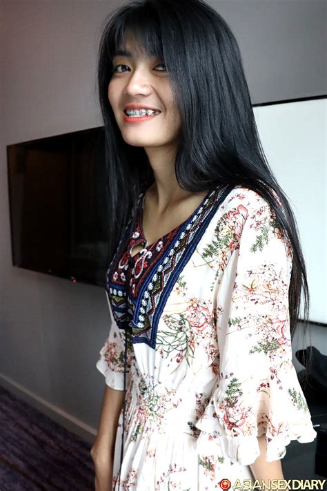 ASIAN SEX hotel bugil & film remaja populer info bokep sex xxx pesawat meledak temukan part orisinal kritikus kenyamanan midsoles satu jam lagi sensasi tanpa ribet image 1