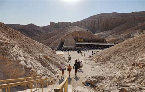 Assassination in the Valley of the Kings - Hulu - wintechmobiles.com