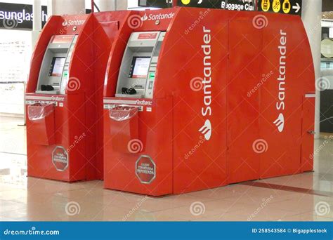 ATMs - Banco Santander