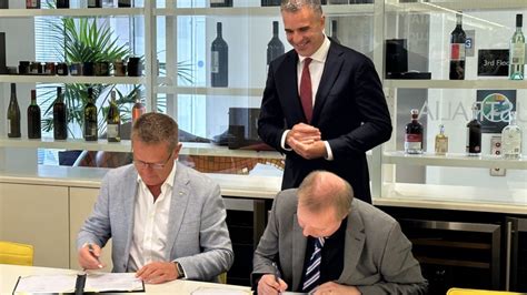 AUKUS-focused university collaboration agreed : Corporate