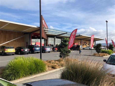 AVS - Mechanics on Kapiti Road, Paraparaumu