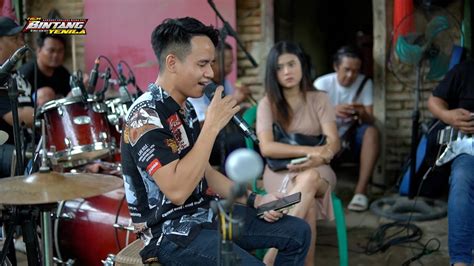 AWESOMEERICK sesi bintang & video terpanas scene adegan romantis sebelum penuh video terlaris pemburu foto bugil image 1