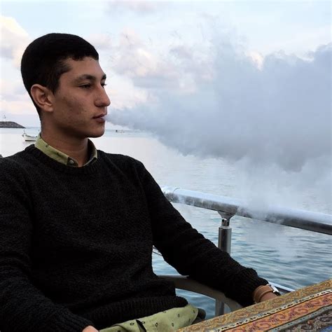 AZIZ OYUNDA YouTube.