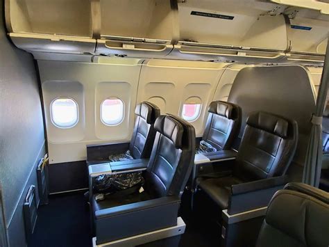 The 32Q has five rows (20 seats) in First Class while the other two versions only have 16 seats in First in a 2×2 layout (A319 has 8 seats) which means it is much harder getting upgraded on the A321's (and A319's) than the B737's.. 