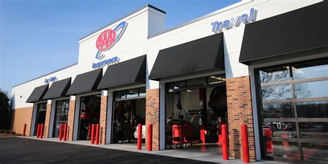 Aaa automotive repair. (24 month/24K-mile repair warranty at AAA Approved Auto Repair locations)*Shuttle service available with vehicle diagnostic and repair services, and is limited to a 5-mile radius from AAA – The Auto Club Group Owned and Operated Car Care locations in FL, GA, IL, NC, & SC. Repair Services: 