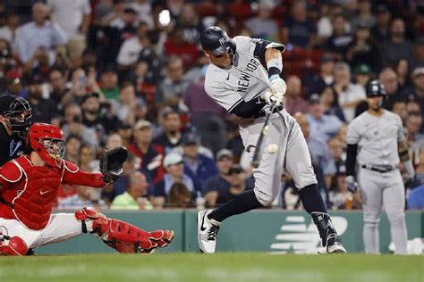 Aaron Judge hits grand slam to help Yankees beat Red Sox 8-5 for doubleheader split