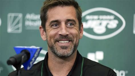 Aaron Rodgers talks about mental health at a psychedelics conference