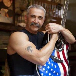 Aaron Tippin - Popular Bio