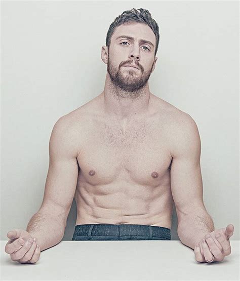 British actor Aaron Taylor-Johnson, 29, did a full frontal scene and showed us his Johnson in his latest film “A Million Little Pieces.” The film was directed by his wife, Sam Taylor-Johnson, 52, and currently holds a 27% rotten rating on Rotten Tomatoes. . Aaron taylor johnson nude
