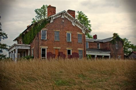 Abandoned homes for sale in ohio. Abandoned school, Ohio, USA: $185k,000 ... will cost a pretty penny to be restored and converted into a functional home. For sale right now for $608,000, the structure presents fantastic value ... 