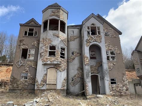 Abandoned mansions branson mo. I stopped at a story about a viral video featuring the decrepit remains of an abandoned resort development in Branson, MO including photos of what appeared to be a handful of spooky castle-like ... 