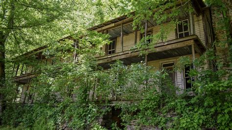 Haunted Places in White House, Tennessee. 0. Fairvue - Isaac Fran