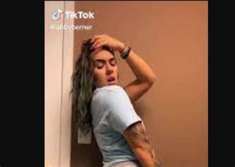 The American TikTok star will turn 21 in 2022. She was born on July 9, 2001. Your zodiac sign is Cancer. Career Abby Berner is a fitness model, TikTok star, entrepreneur and social media personality known for sharing her lip-syncing and dancing videos on TikTok. Currently, she has 6.6 million followers and more than 216 million likes.. Abbyberner reddit