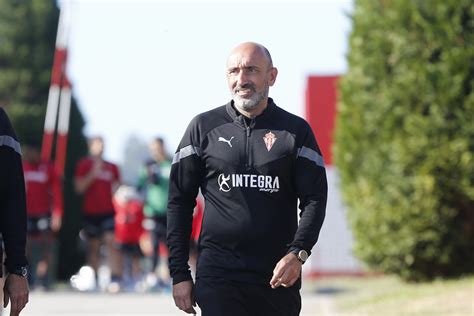 Profile picture of Abelardo Waters