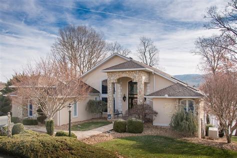 Abingdon va homes for sale. 19088 Creamery Dr, Abingdon, VA 24211 is contingent. View 99 photos of this 4 bed, 4 bath, 4413 sqft. single family home with a list price of $949000. 
