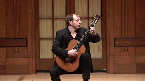 About Classical guitarist