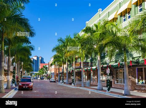 About Downtown Fort Myers