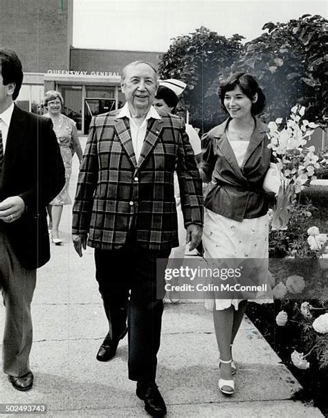 About Gordon Sinclair