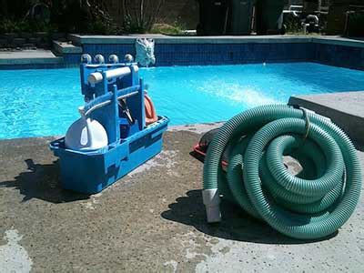 About Us - Pinellas County Pool Cleaning, Service and Repair