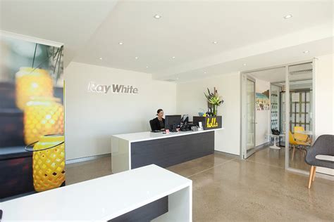 About Us - Ray White Mt Gravatt