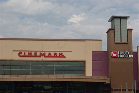 Cinemark Tinseltown USA. Rate Theater. 4425 Sherwood Way, San Angelo, TX 76904. 325-223-2854 | View Map. Theaters Nearby. DCI 2023: Big, Loud & Live. Today, Sep 28. There are no showtimes from the theater yet for the selected date. Check back later for a complete listing.