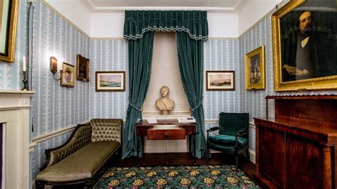 About the museum – Charles Dickens