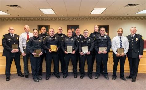 Above and Beyond Award... - Howland Township Police Dept