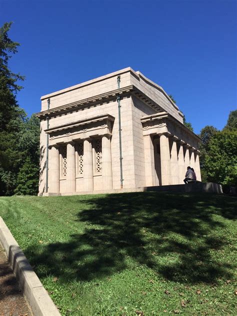 Abraham lincoln birthplace national historical park hodgenville ky. 37.531389 -85.736111. 1 Abraham Lincoln Birthplace National Historic Site, 2995 Lincoln Farm Rd, ☏ +1 270 358-3137, fax: +1 270 358-3874. Daily 8AM-4:45PM; until 6:45PM Memorial Day to Labor Day. Free. 37.611389 -85.638056. 2 Lincoln Boyhood Home at Knob Creek, Approx 10 miles northeast of the Birthplace site ( … 