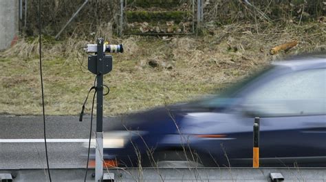 Abstandsmessung autobahn blitzt es