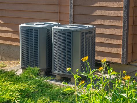 Ac condenser unit. Leave at least two feet (24 inches) of clearance between the condenser unit and nearby obstructions, such as the wall, fence, or shrubs. Vibrations. The ... 