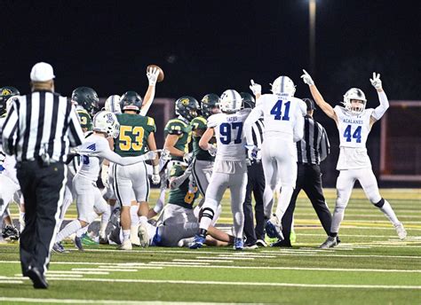 Acalanes strikes early, beats San Marin for NCS Division IV title