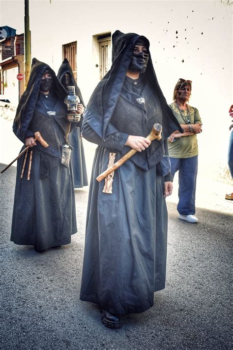 Accabadora